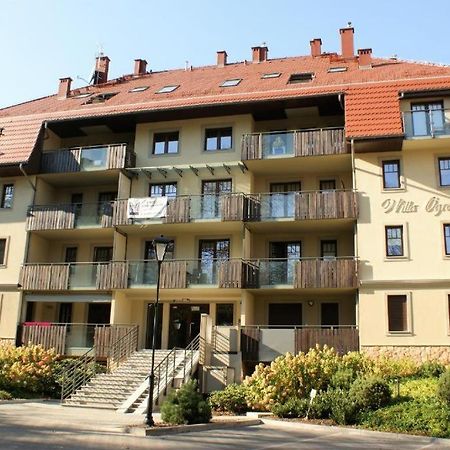 Apartament Z Ogrodem Polanica-Zdrój Kültér fotó