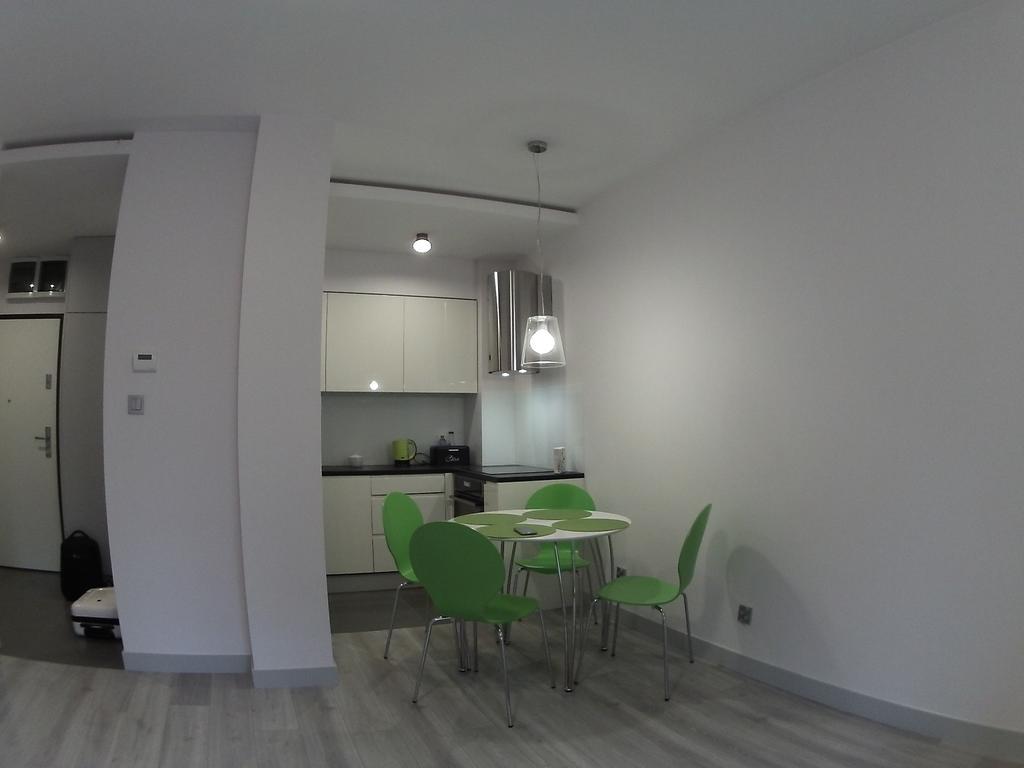 Apartament Z Ogrodem Polanica-Zdrój Kültér fotó